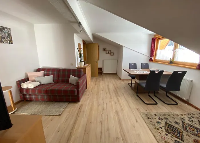 Haus Latschenheim 拉姆绍达赫斯坦